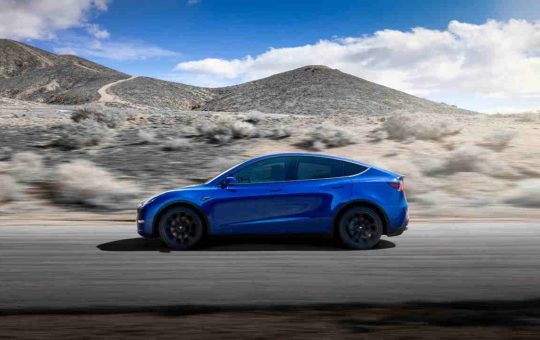 Tesla Model Y RWD