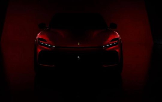 Ferrari Purosangue Teaser