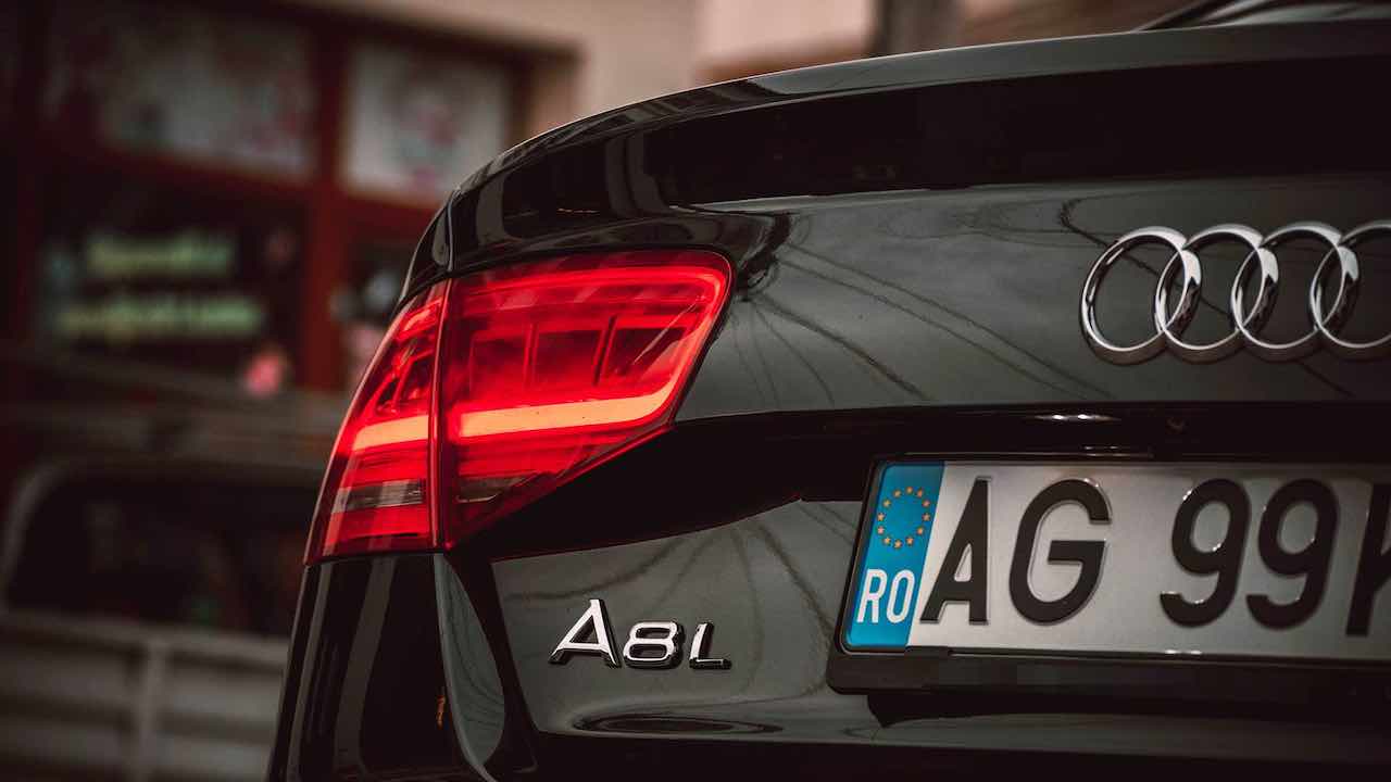 Auto con targa straniera