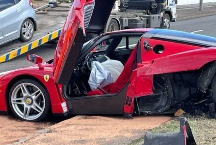 Ferrari Enzo da 2.5 milioni di euro, ecco cosa resta