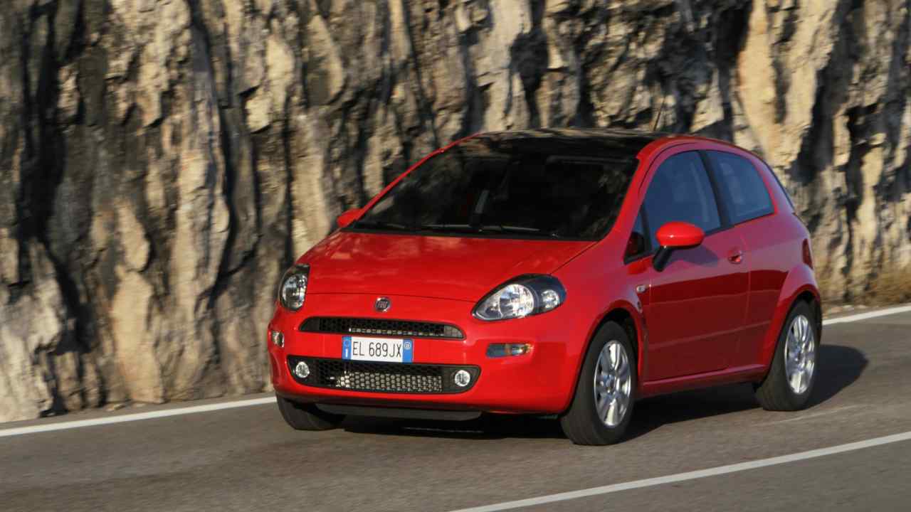 Fiat, the most famous car is offered at a price not up to 5000 euros: it’s all true