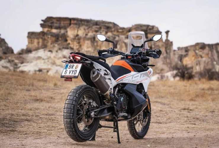 Ktm 790 Adventure, stile sportivo e tecnologico