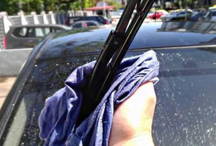 Come pulire i tergicristalli per rigenerare le spazzole