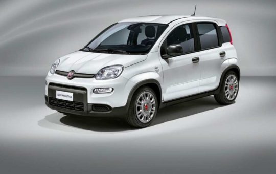 Fiat Panda, l'auto più venduta in Italia nel 2022: ecco la promozione speciale