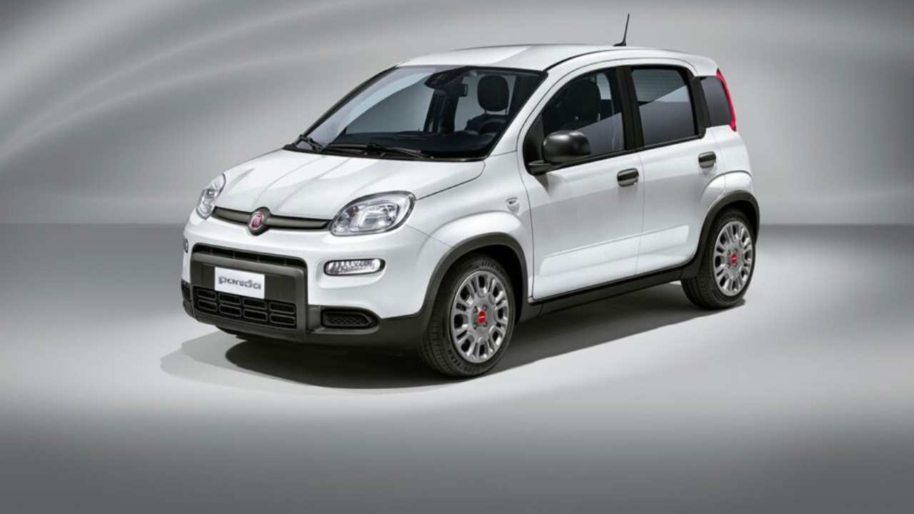 Fiat Panda, l'auto più venduta in Italia nel 2022: ecco la promozione speciale