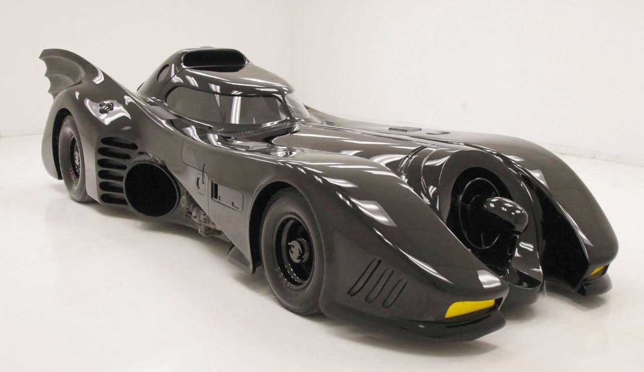 Famous cars, Batman one is on sale: you can buy them too