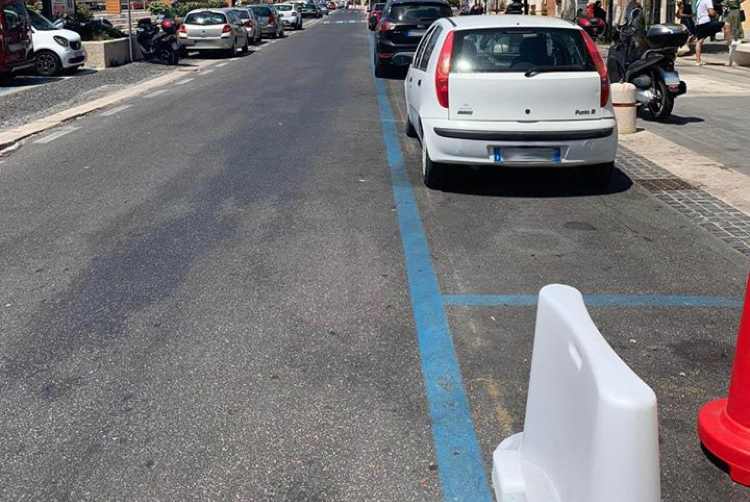 parcheggiare-solomotori.it