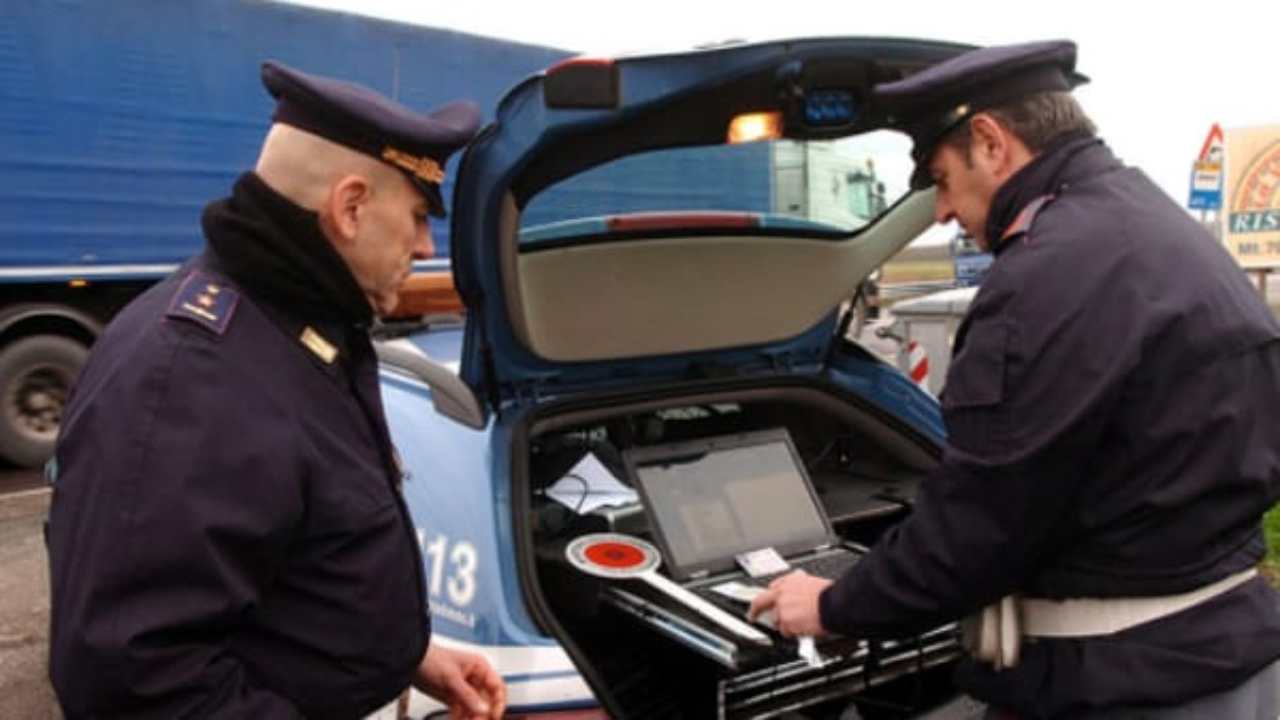 polizia stradale-tachigrafo-irregolare-solomotori.it