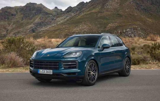 porsche-cayenne-il-restyling-2023-solomotori.it