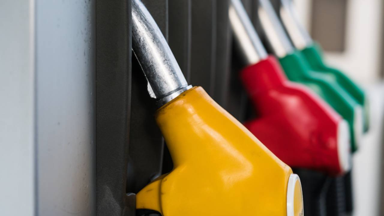 gasolio-diesel-carburante-a-prezzo-agevolato-solomotori.it