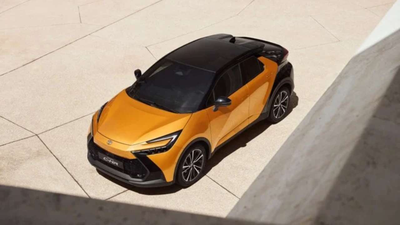 nuova-toyota-c-hr-full-hybrid