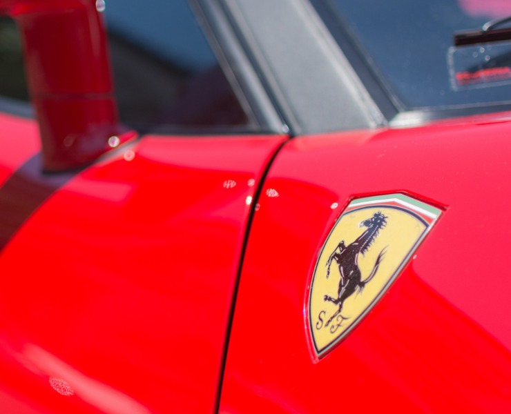 Ferrari Logo