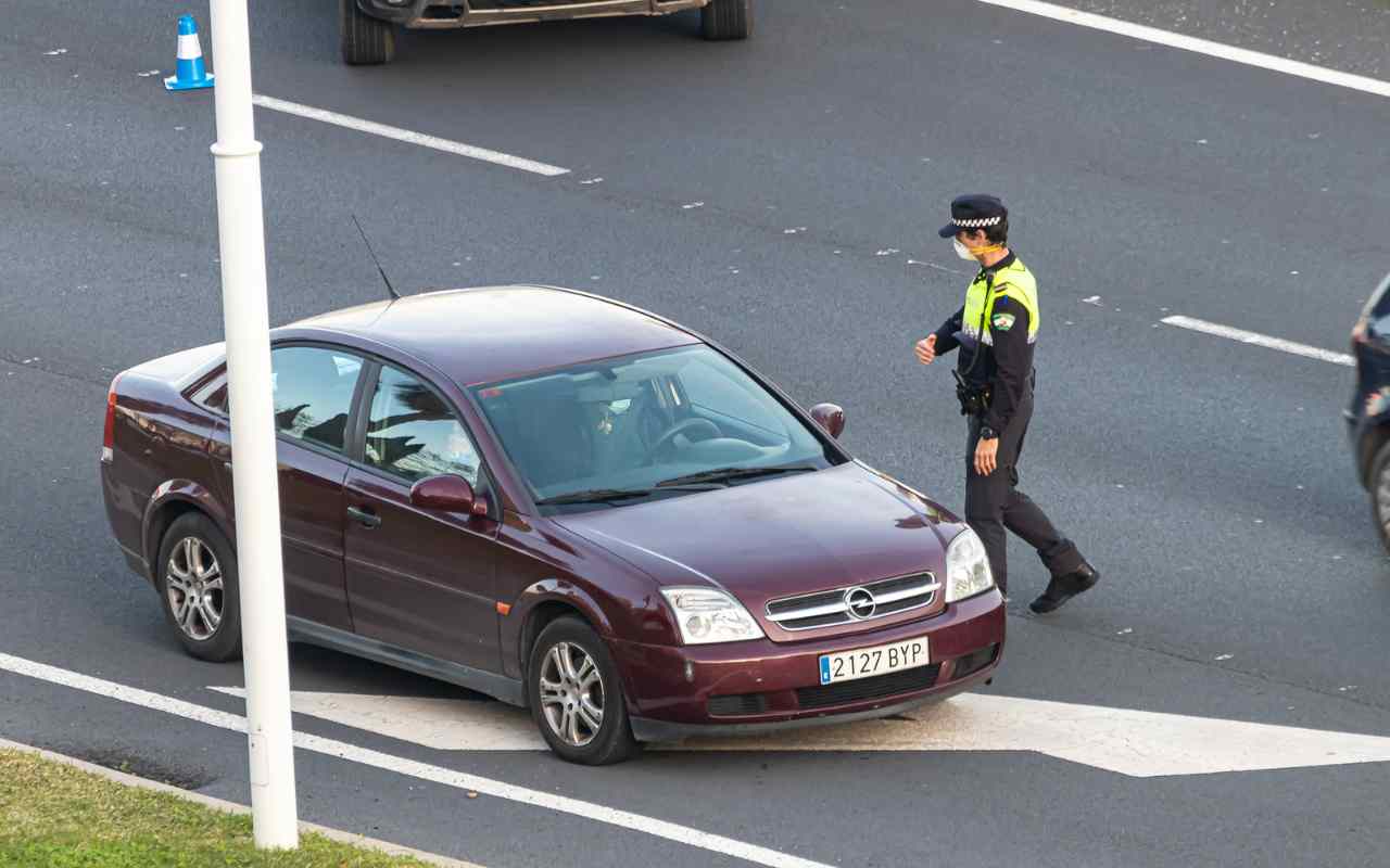 Poliziotto Macchina