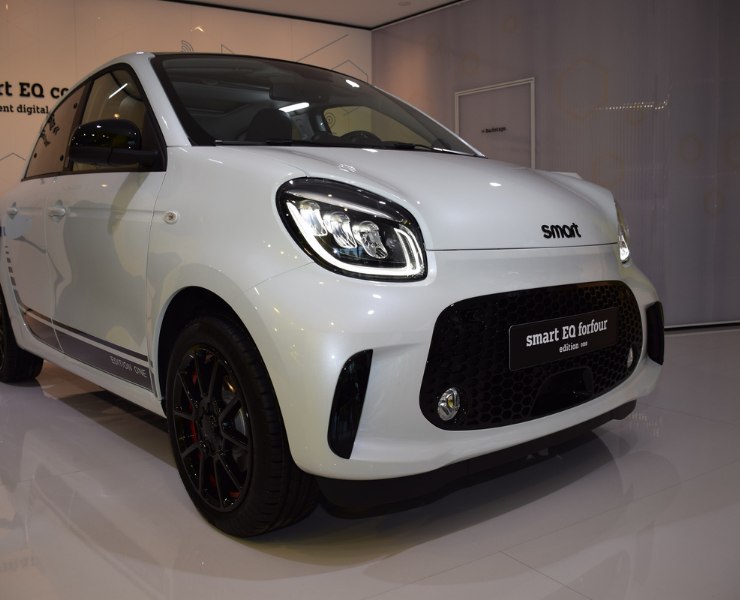 Smart EQ Forfour