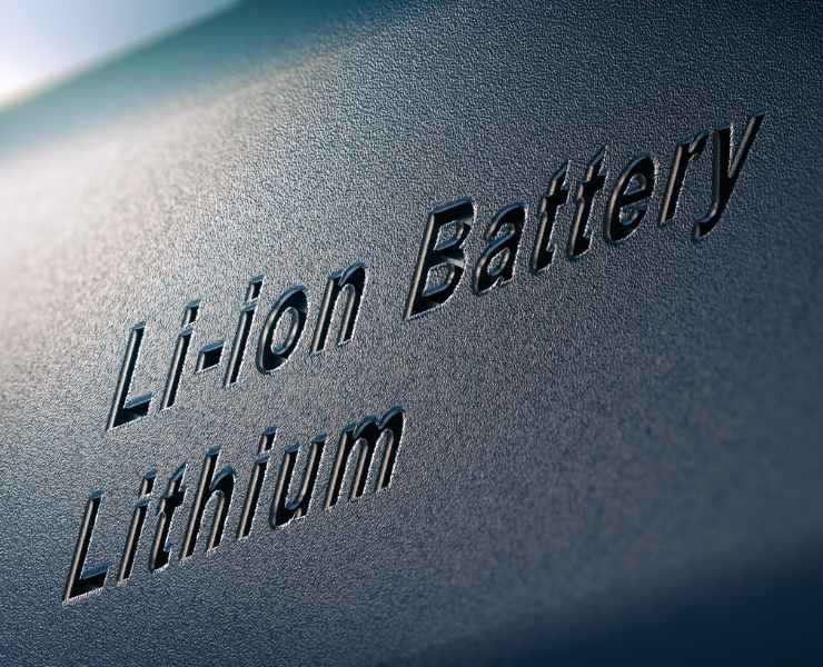 Batteria agli ioni di Litio - Fonte Depositphotos - solomotori.it
