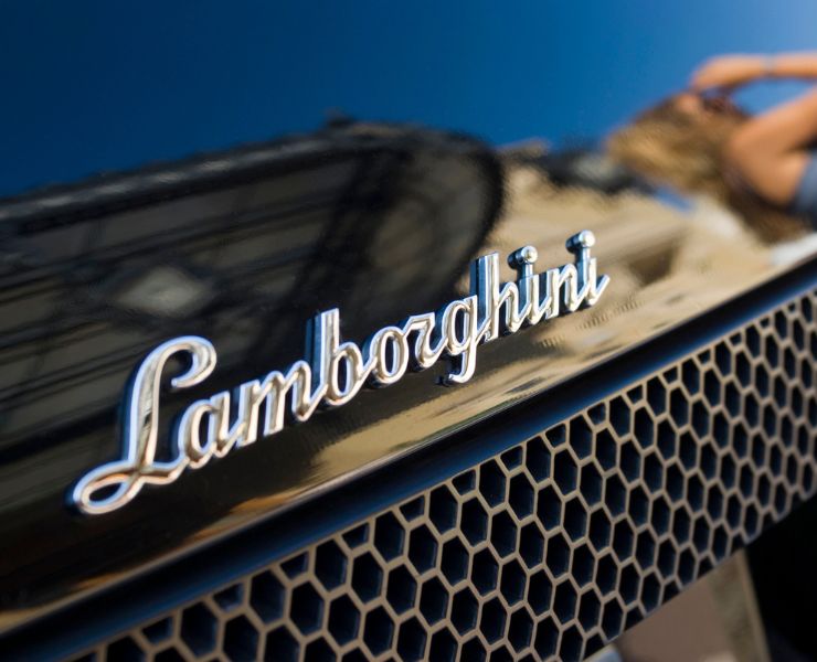 Logo Lamborghini - Fonte Depositphotos - solomotori.it