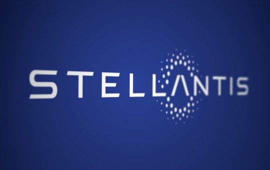 Logo Stellantis - Fonte Depositphotos - solomotori.it
