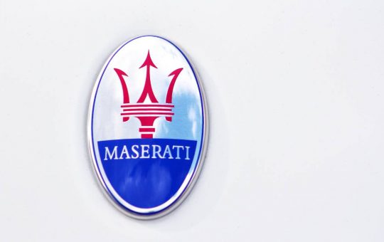 marchio-tridente-maserati-depositphotos-solomotori.it