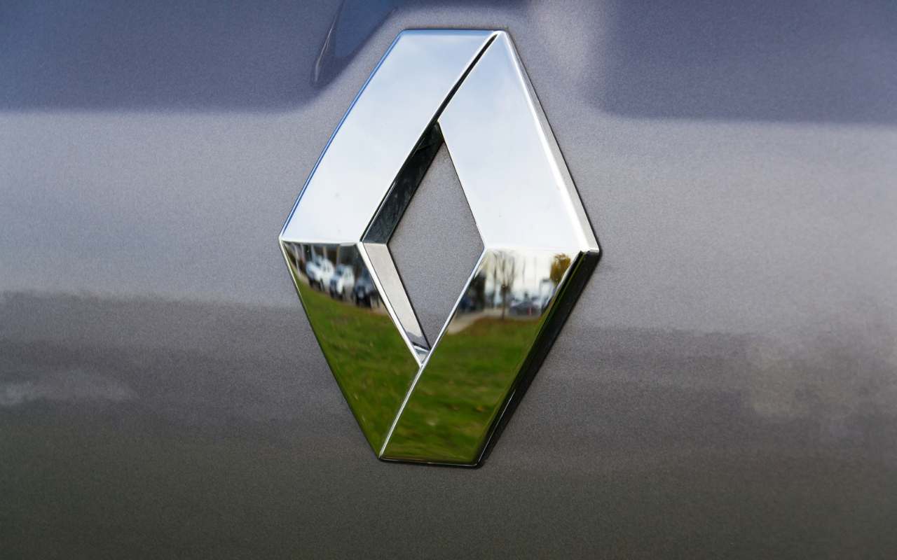 Logo Renault - Fonte Depositphotos - solomotori.it