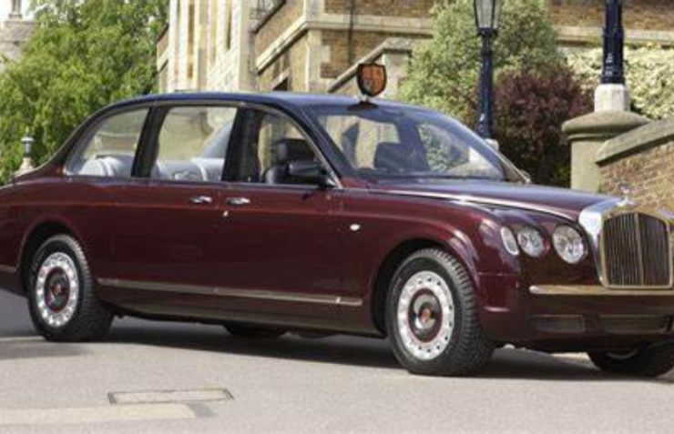 La Bentley Limousine di Re Carlo