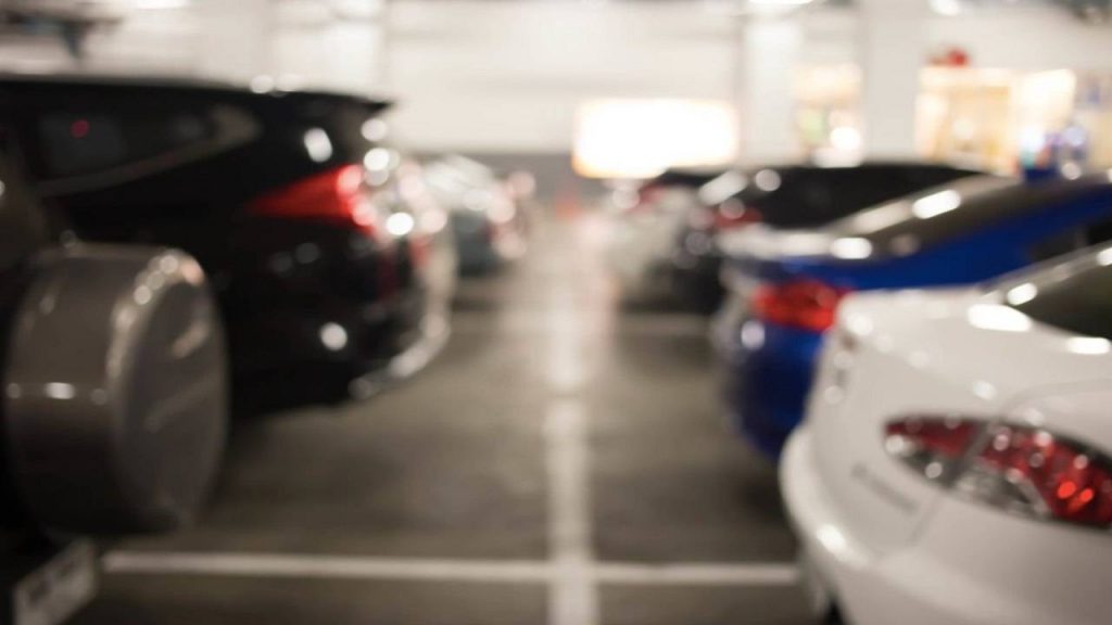 “Ho solo parcheggiato per 30 secondi”: multa horror, da Maggio paghi 330 euro se sosti mezzo minuto