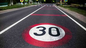 tolto limite 30 - depositphotos - solomotori.it