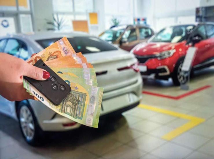 Auto e soldi