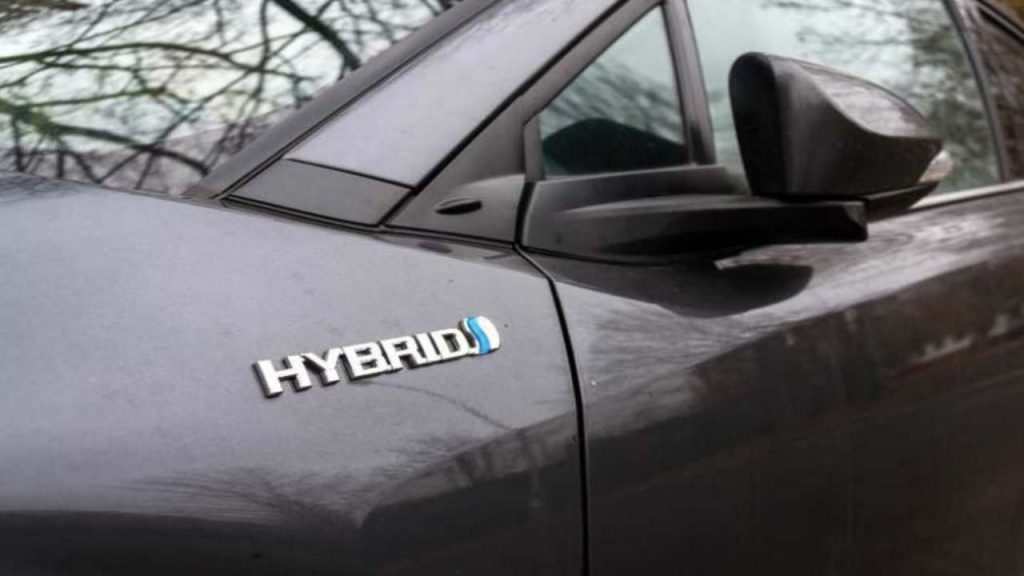 Auto ibrida, che cosa significa davvero e quanti tipi ne esistono