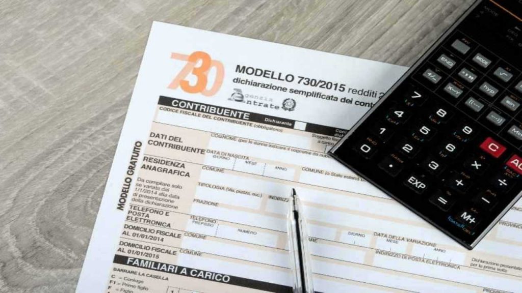 Ufficiale, puoi detrarre anche l’assicurazione dal 730: e ti ridanno fino a 1290 euro