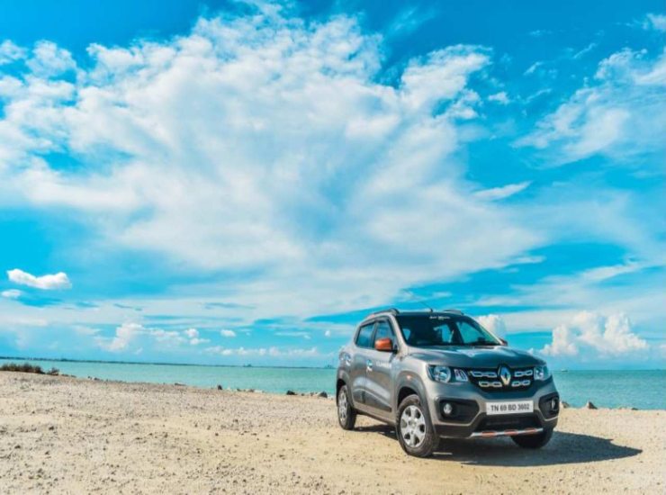 Auto in spiaggia 