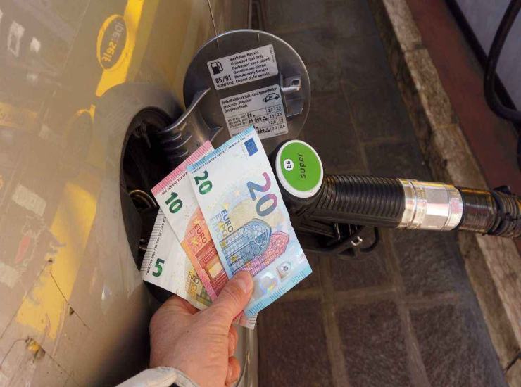 Tassa benzina