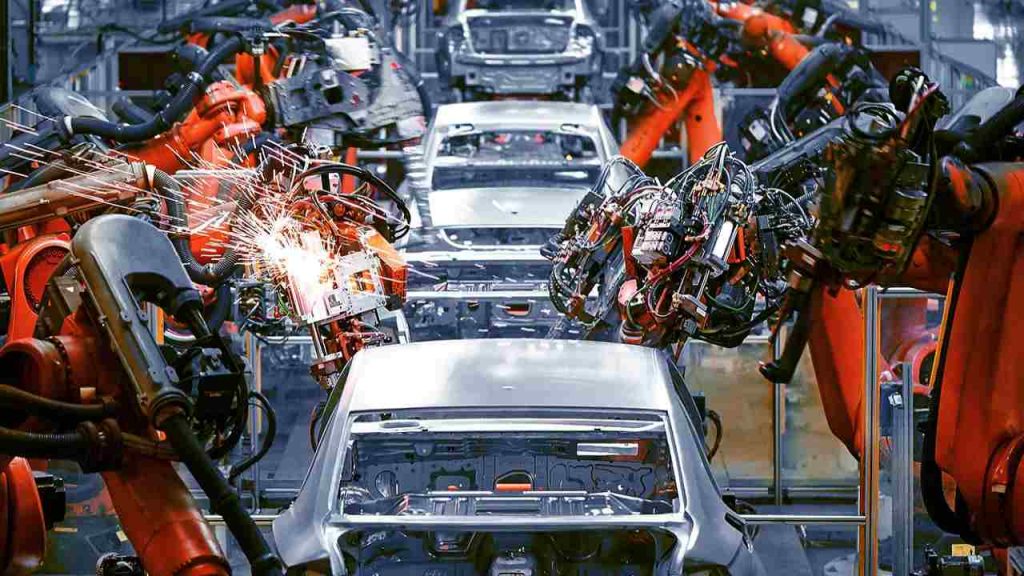 Industria auto UE in crisi: cosa sta succedendo