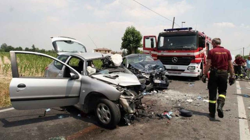 Incidenti stradali: quasi 200mila lo scorso anno | Terribile il dato sui morti