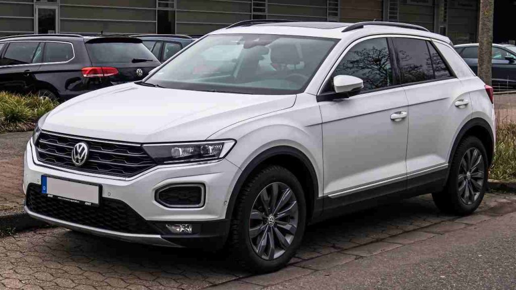 Auto più vendute d’Europa ad agosto: Volkswagen T-Roc al 1° posto | Comprate quasi 15mila vetture