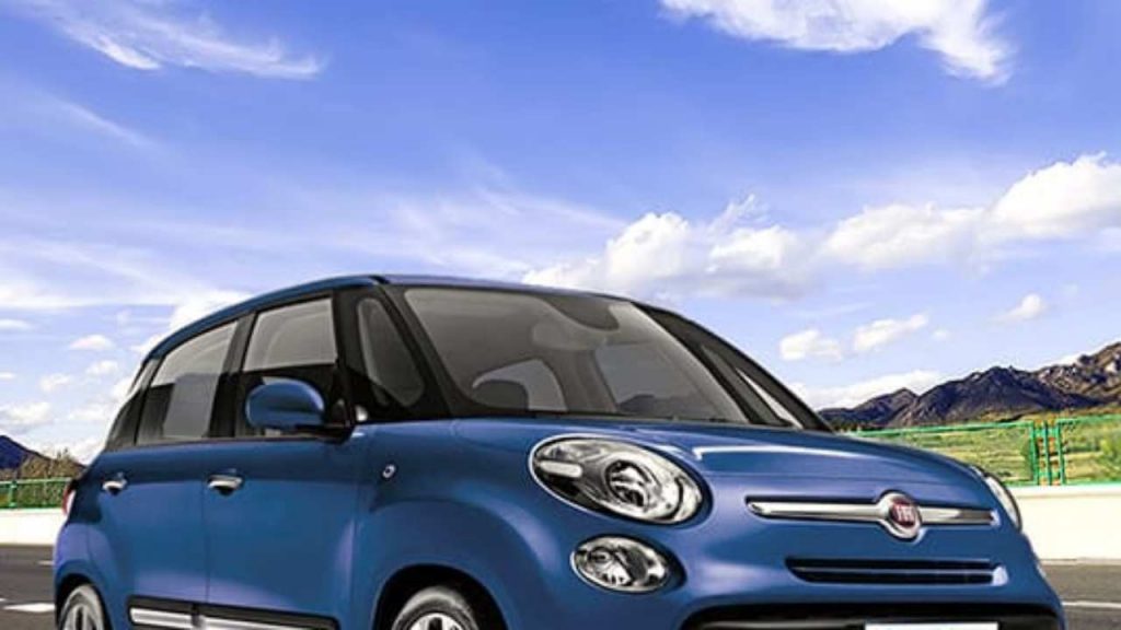 Auto a noleggio, ecco le migliori offerte del momento | Con il lungo termine risparmi tantissimo