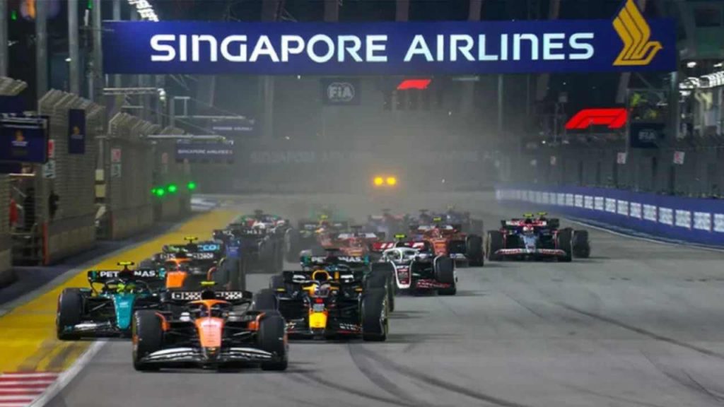 Torna la Formula 1, domenica alle ore 14.00 il GP di Singapore | Verstappen vuole continuare la scalata