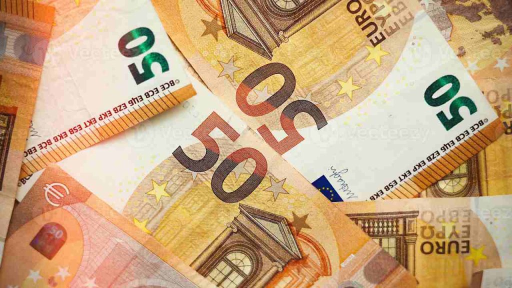 Una super macchina a meno di 14mila €: è l’offerta dell’anno | Ecco dove approfittarne