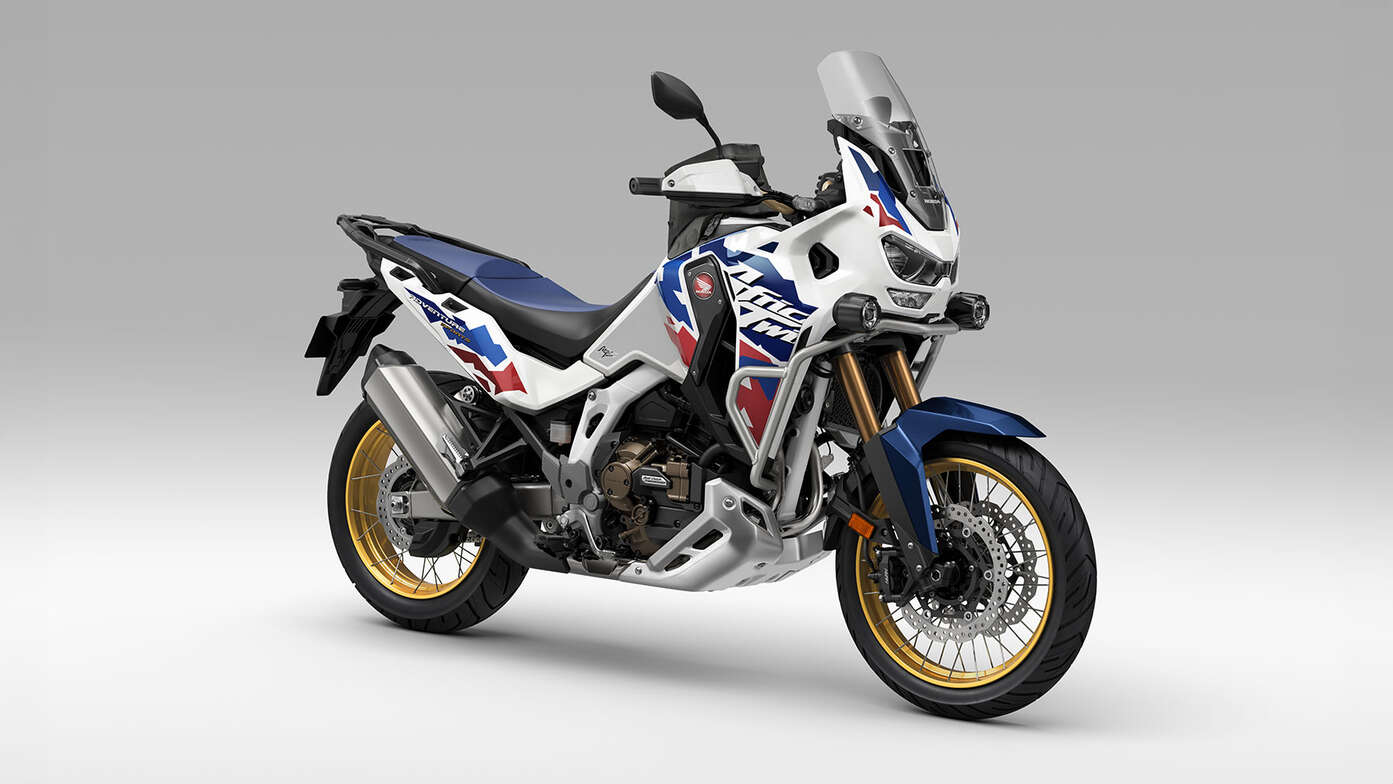 Honda svela la Africa Twin Rally | 20 kg in meno per l’off-road estremo: la risposta a KTM è servita