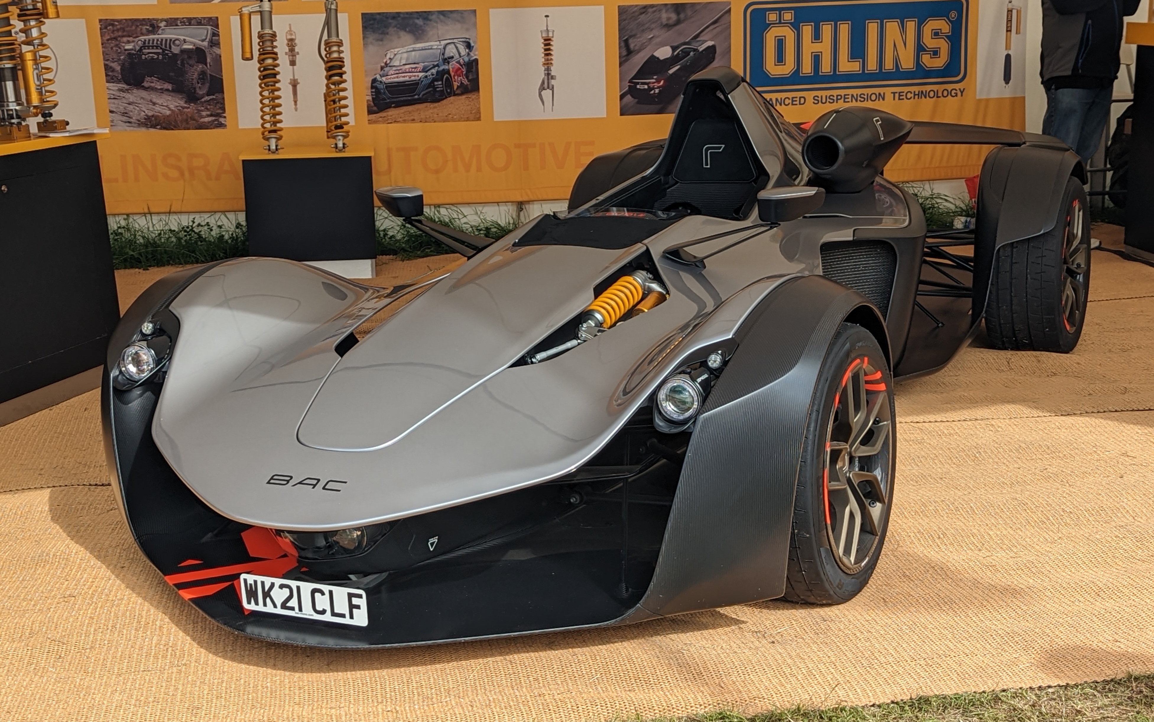 BAC Mono R vista posteriormente in esposizione