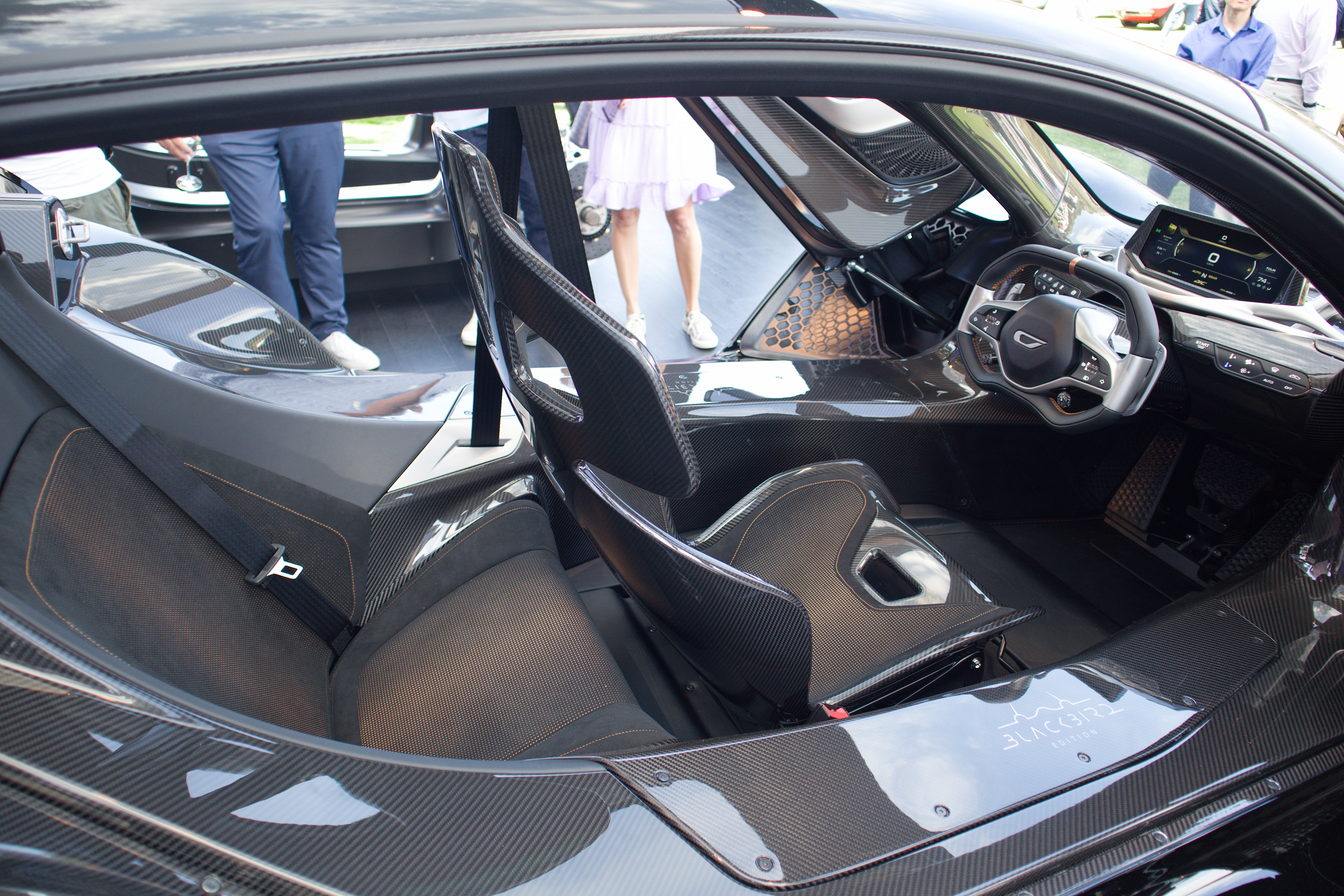 Interni in tandem della Czinger 21C Blackbird